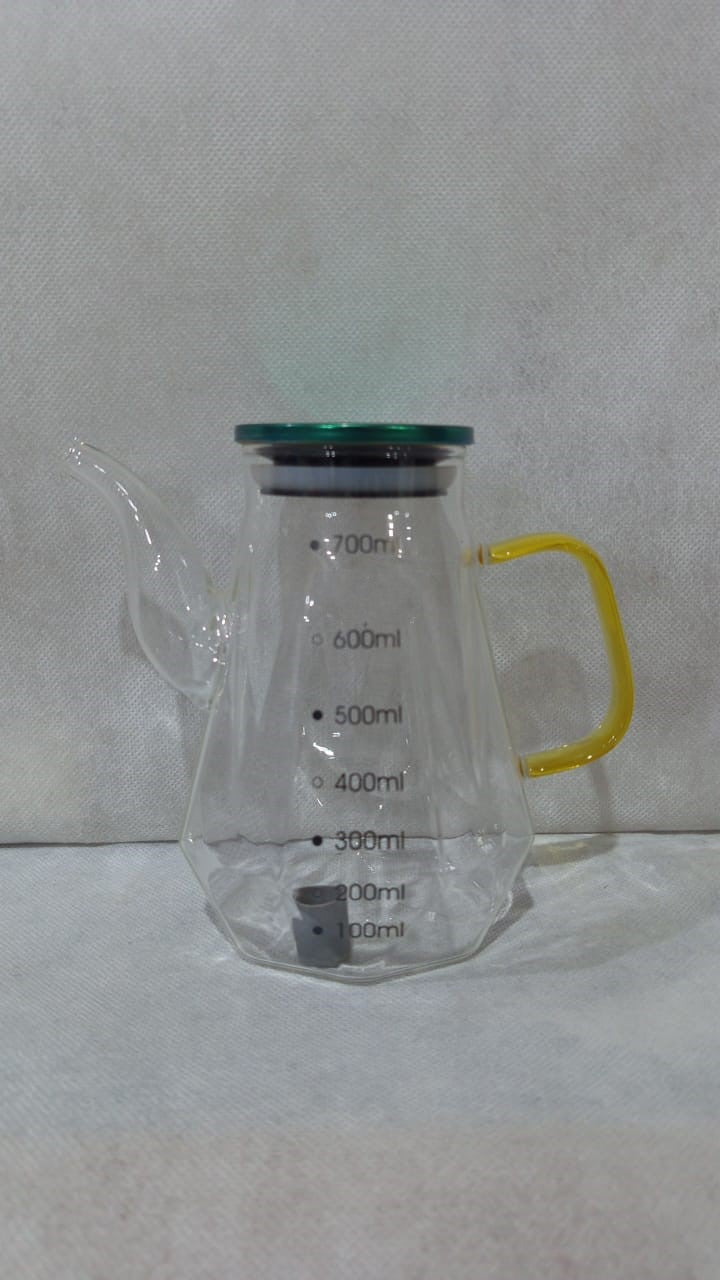 700ml Glass Oil &amp; Liquid Measuring Pot with Yellow Handle and Blue Lid
